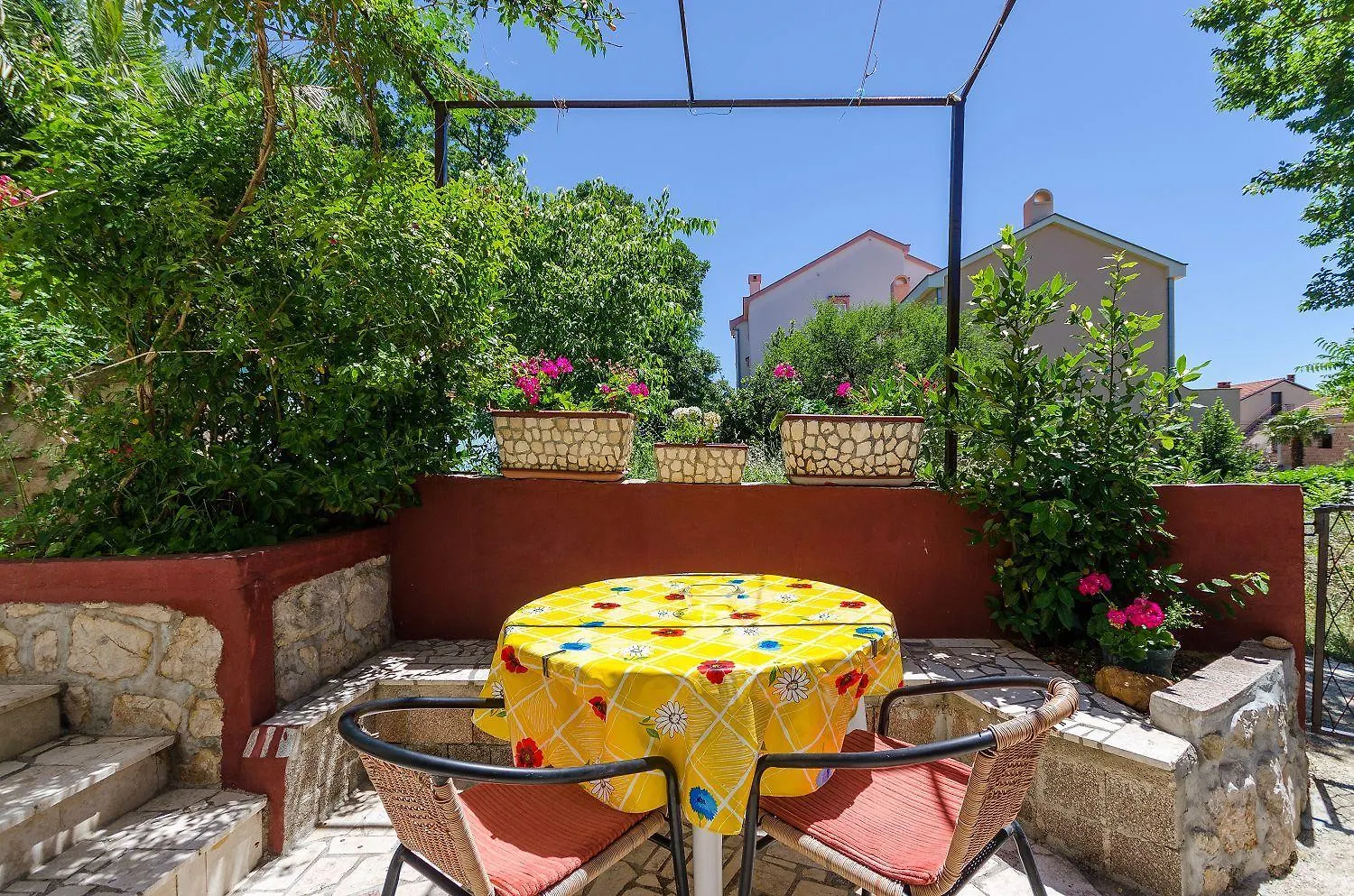 Nostalgisches Apartment Nur 500 Meter Zum Strand Mit Privater Terrasse, Meerblick, Grill Dramalj 0*,  Croatia