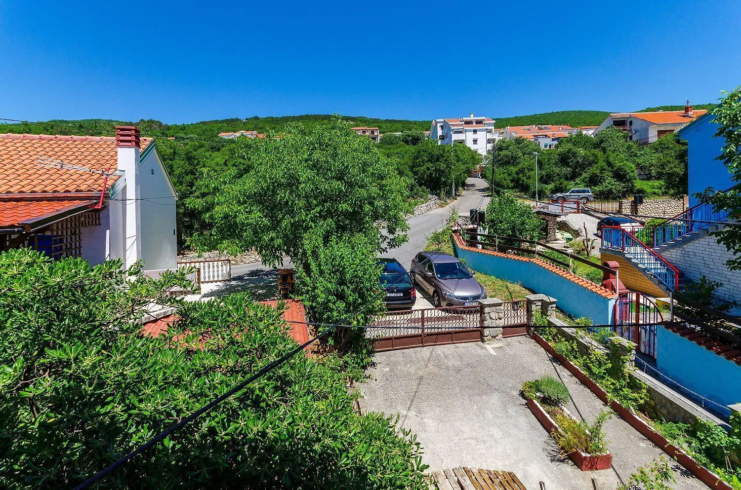Nostalgisches Apartment Nur 500 Meter Zum Strand Mit Privater Terrasse, Meerblick, Grill Dramalj 0*,