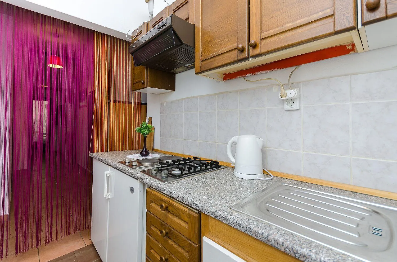 Nostalgisches Apartment Nur 500 Meter Zum Strand Mit Privater Terrasse, Meerblick, Grill Dramalj