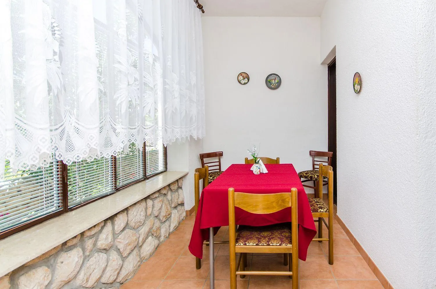 Nostalgisches Apartment Nur 500 Meter Zum Strand Mit Privater Terrasse, Meerblick, Grill Dramalj Croatia